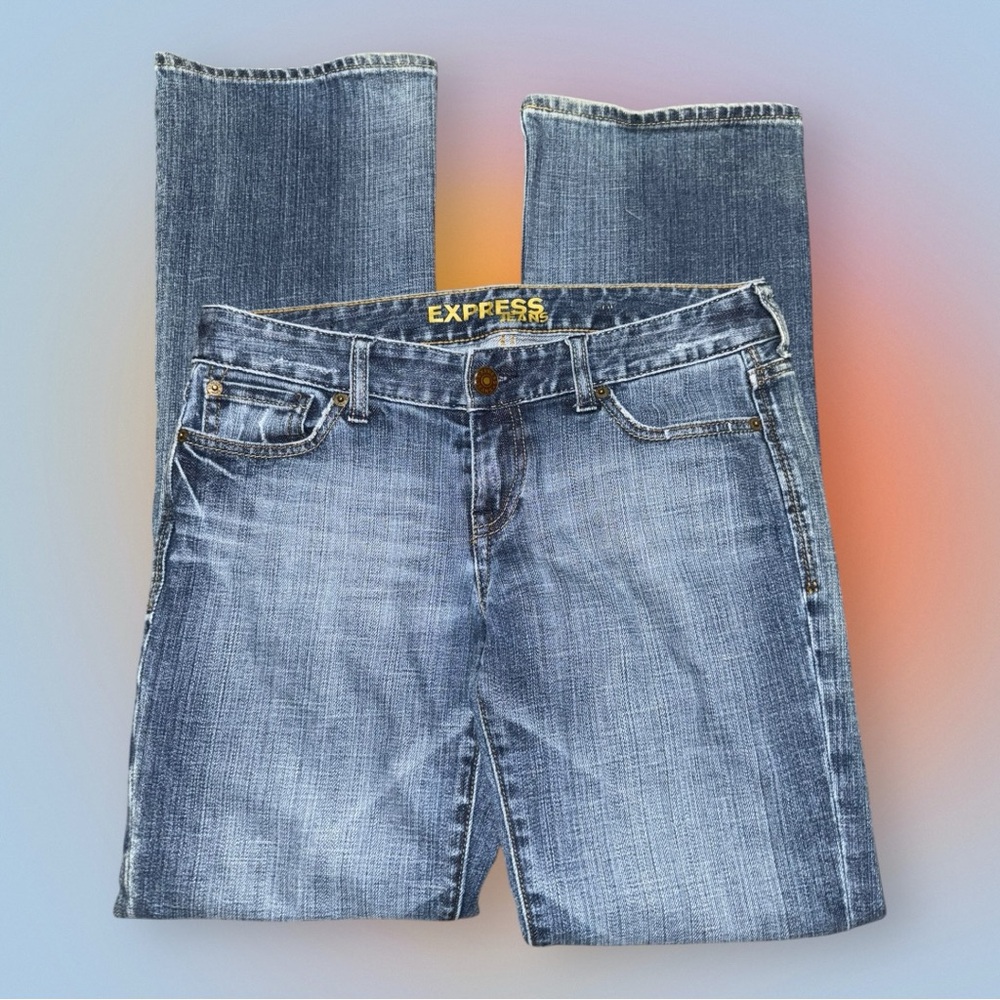 Express Jeans EUC Boot Cut Style Size 6R